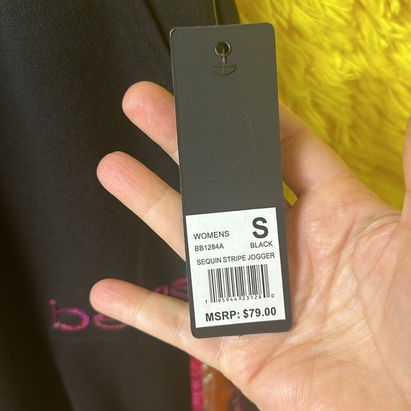 Bebe women’s size small sweatpants joggers hot pink sequin side stripe black $79 - Picture 8 of 8